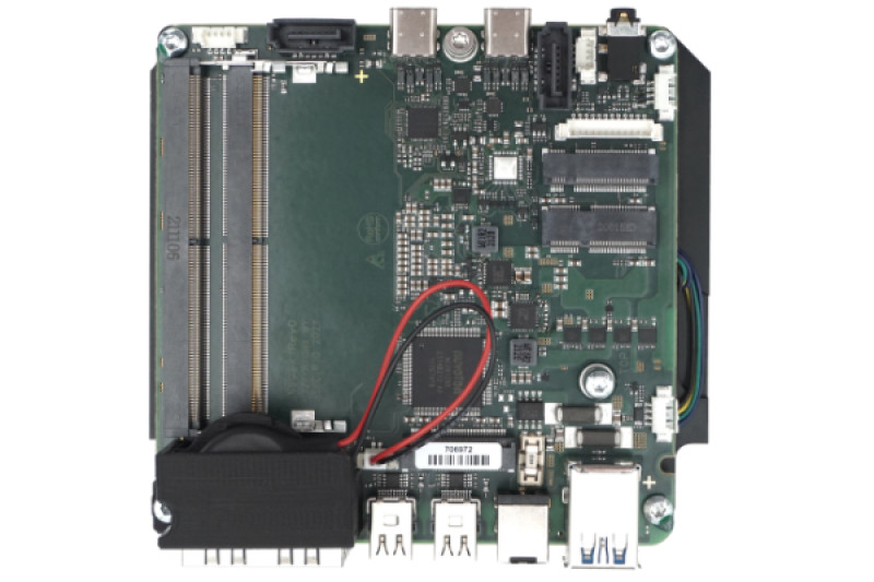 SBC PROFIVE® NUCS - AMD Ryzen™ 7 PRO 6850U